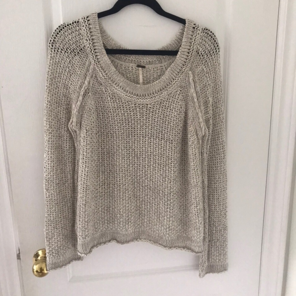 Free People sweater!!